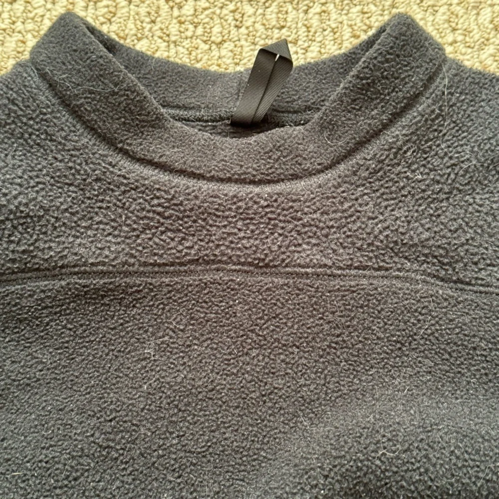 The North Face Black Fleece Pullover Sweatshirt Small